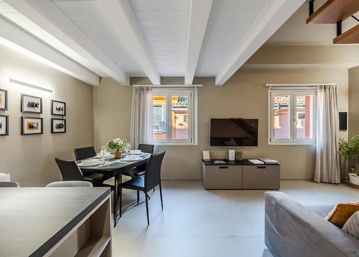 Residenze Selmi 22 * Modena