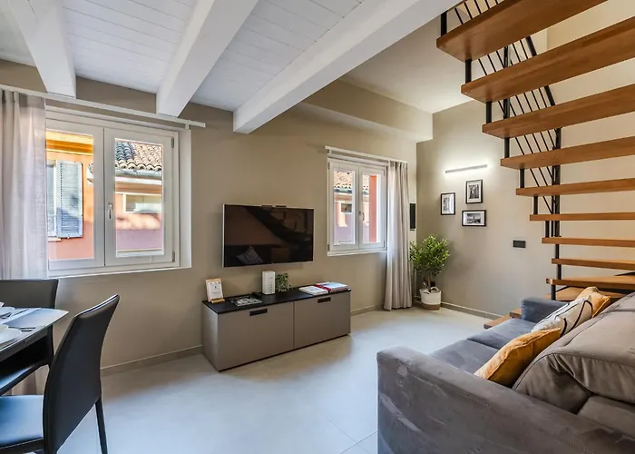 Residenze Selmi 22 Апартаменты *